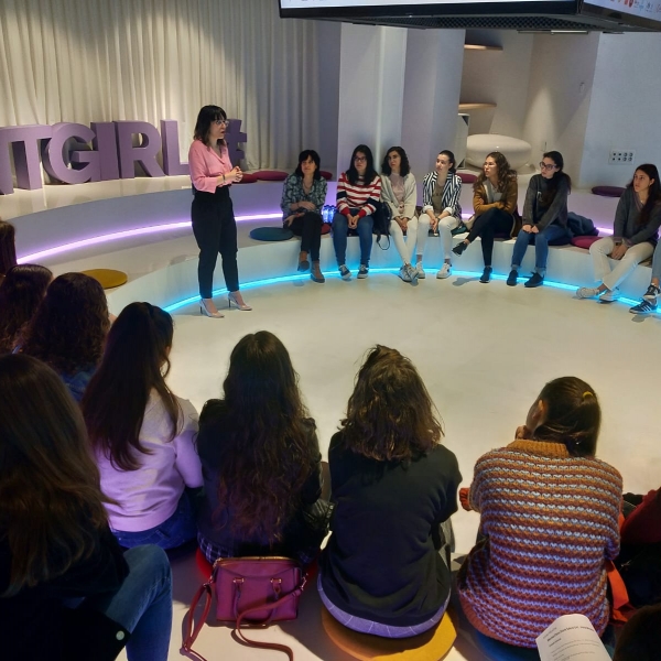 Sexta masterclass proyecto Stem Talent Girl 