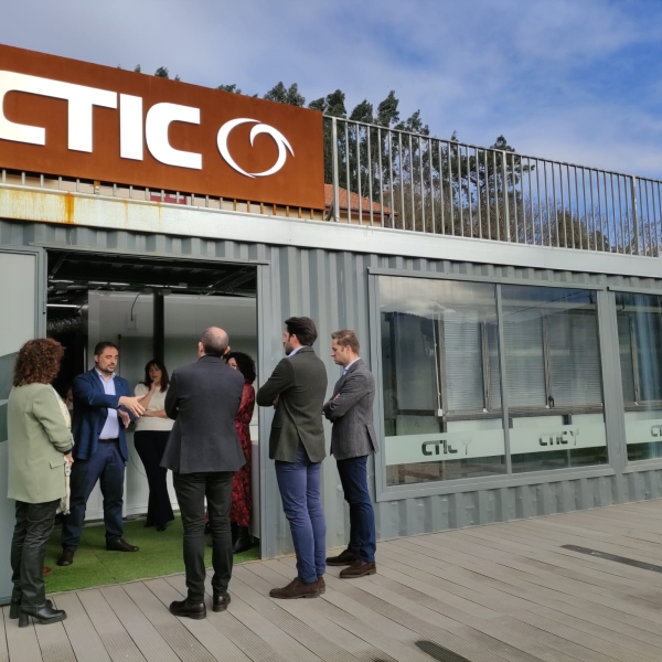 Invitados a la tertulia de Guardianes del Territorio visitando el Simulador Climático de CTIC RuralTech