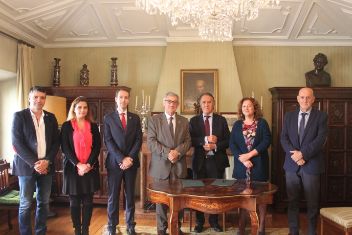 Representantes de la Universidad de Oviedo y CTIC Centro Tecnológico