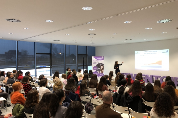 Tercera masterclass proyecto Stem Talent Girl.