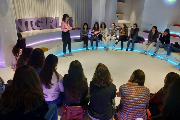 Sexta masterclass proyecto Stem Talent Girl 