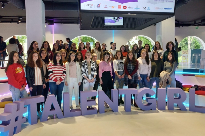 Sexta masterclass proyecto Stem Talent Girl 