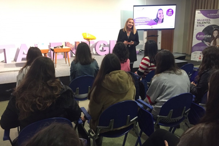 Séptima masterclass proyecto Stem Talent Girl