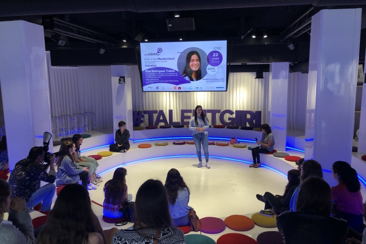 Octava masterclass proyecto Stem Talent Girl 